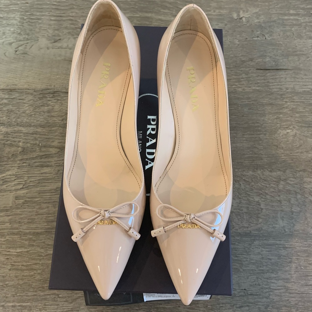 Prada Calzature Donna Cipria low heels (2 inch)